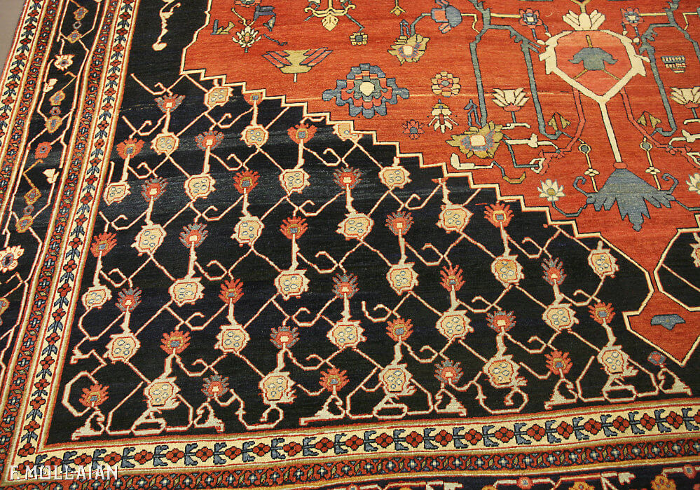 Antique Persian Serapi/Senneh Carpet n°:48458688